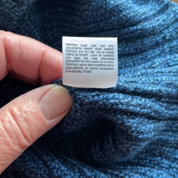 NWT St. Johns Bay shawl collar sweater 3 button V-neck closure size M blue - Picture 12 of 14